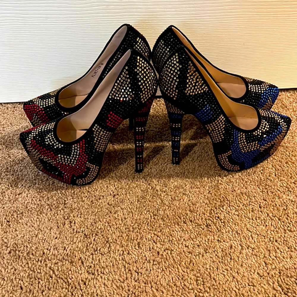 Nice High Heels Both Size 6 Excellent Condition Only Worn 1 Or 2 Times!